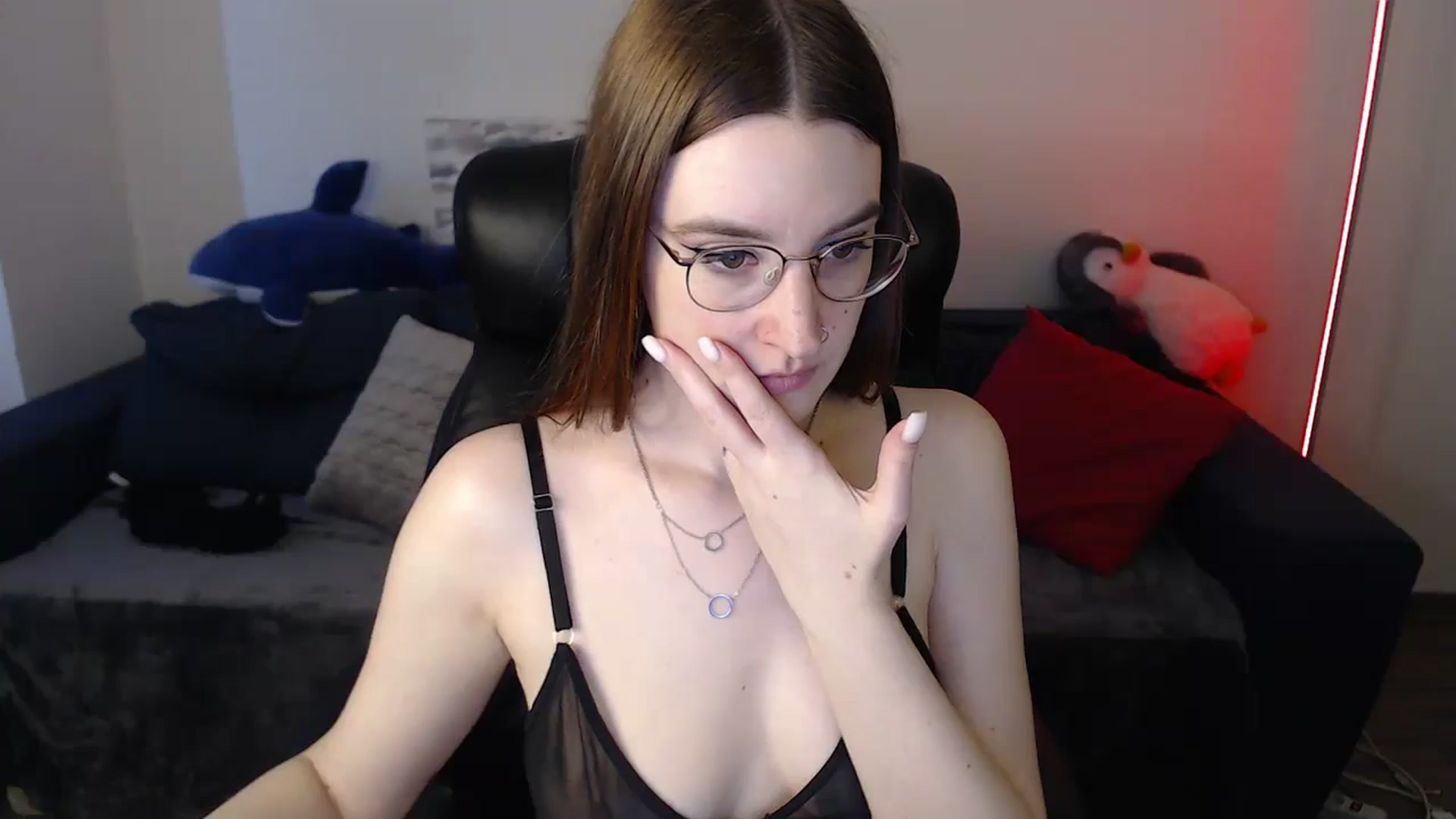 Gallery image thumbnail from Brocard's myfreecams stream on, 05/31/2024, 12:22 image 18 of 20