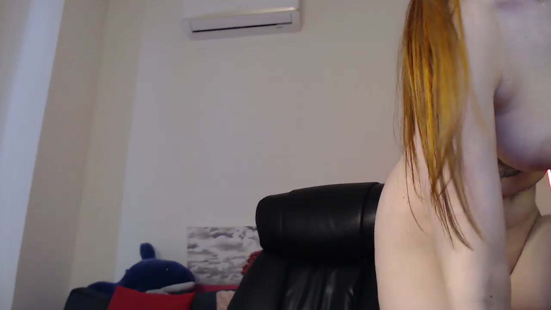 Gallery image thumbnail from Brocard's myfreecams stream on, 06/04/2024, 09:46 image 19 of 20