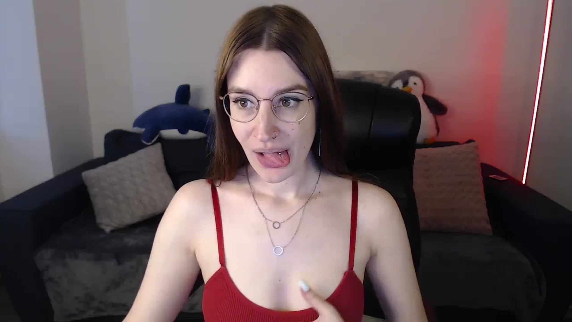 Gallery image thumbnail from Brocard's myfreecams stream on, 06/23/2024, 11:15 image 2 of 20
