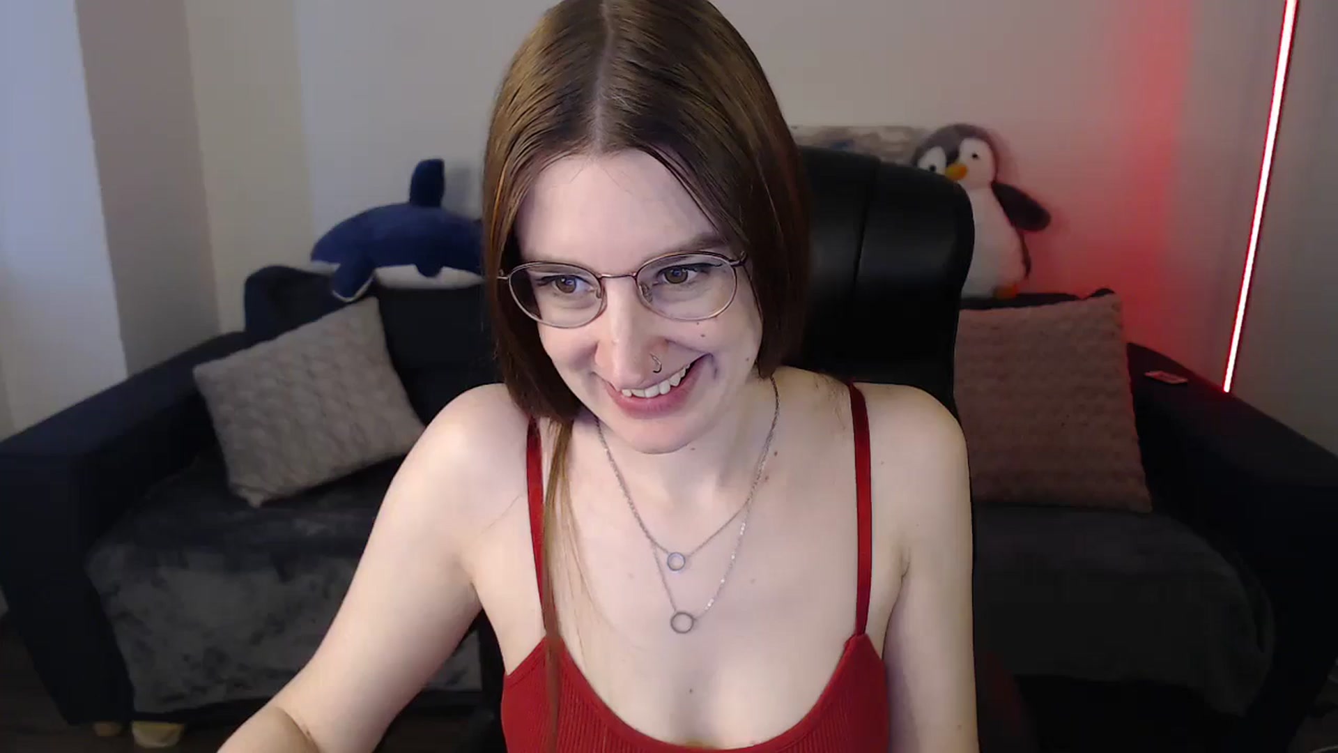 Gallery image thumbnail from Brocard's myfreecams stream on, 06/23/2024, 11:15 image 4 of 20