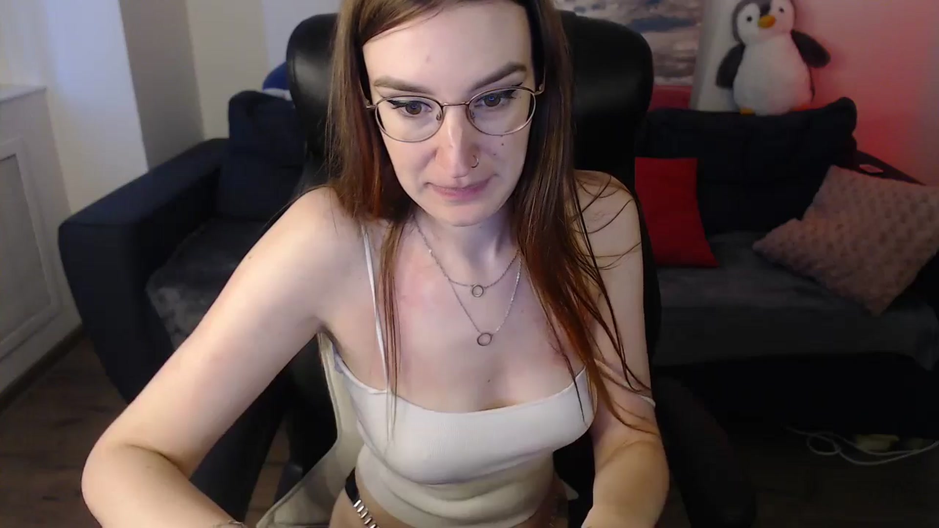 Gallery image thumbnail from Brocard's myfreecams stream on, 06/30/2024, 09:33 image 7 of 20