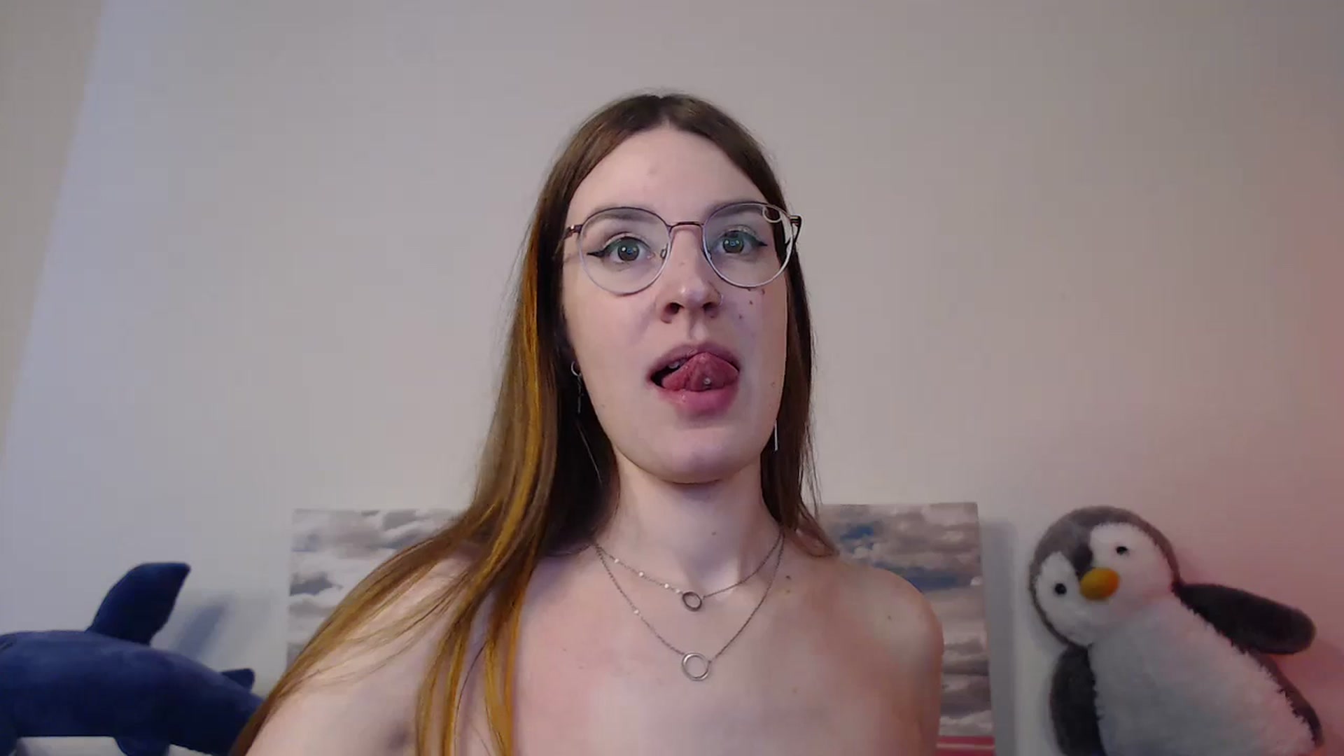 Gallery image thumbnail from Brocard's myfreecams stream on, 07/01/2024, 10:17 image 14 of 20