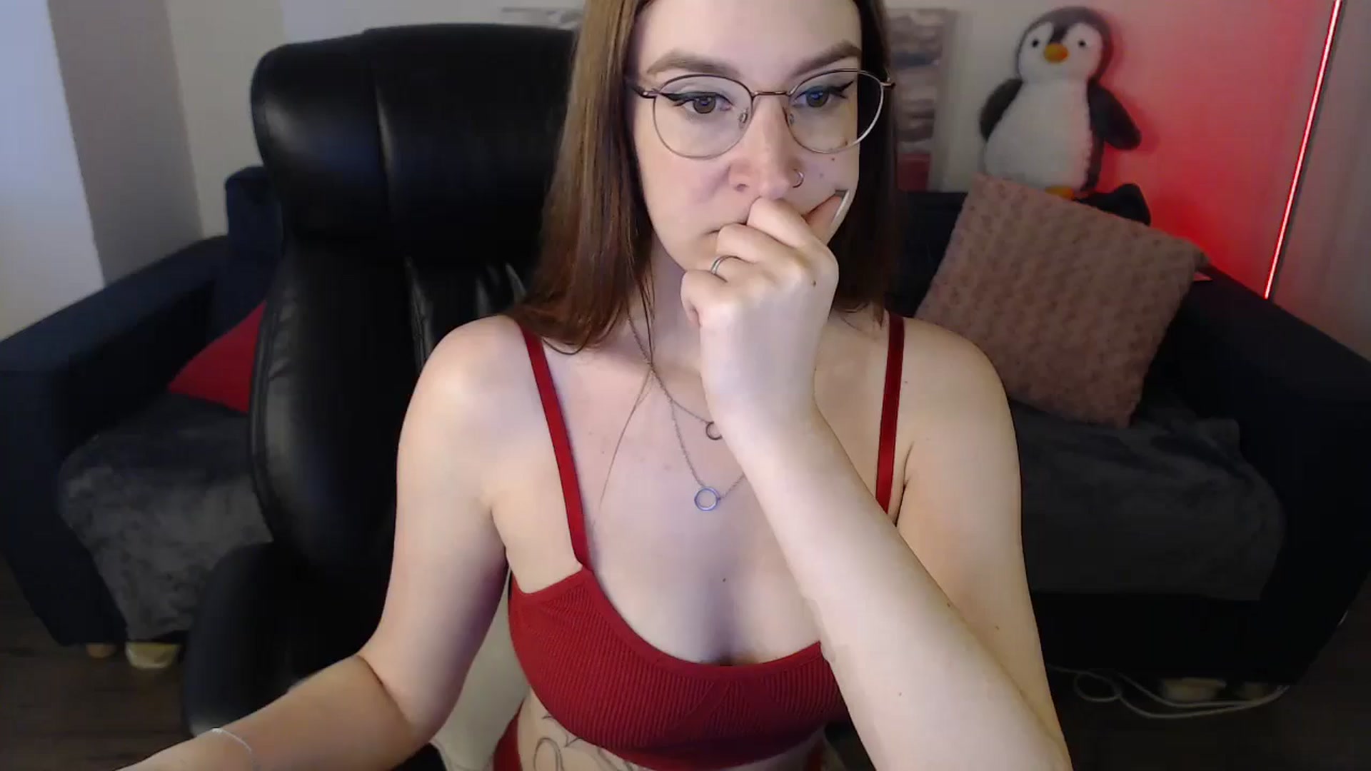 Gallery image thumbnail from Brocard's myfreecams stream on, 07/07/2024, 13:20 image 1 of 20