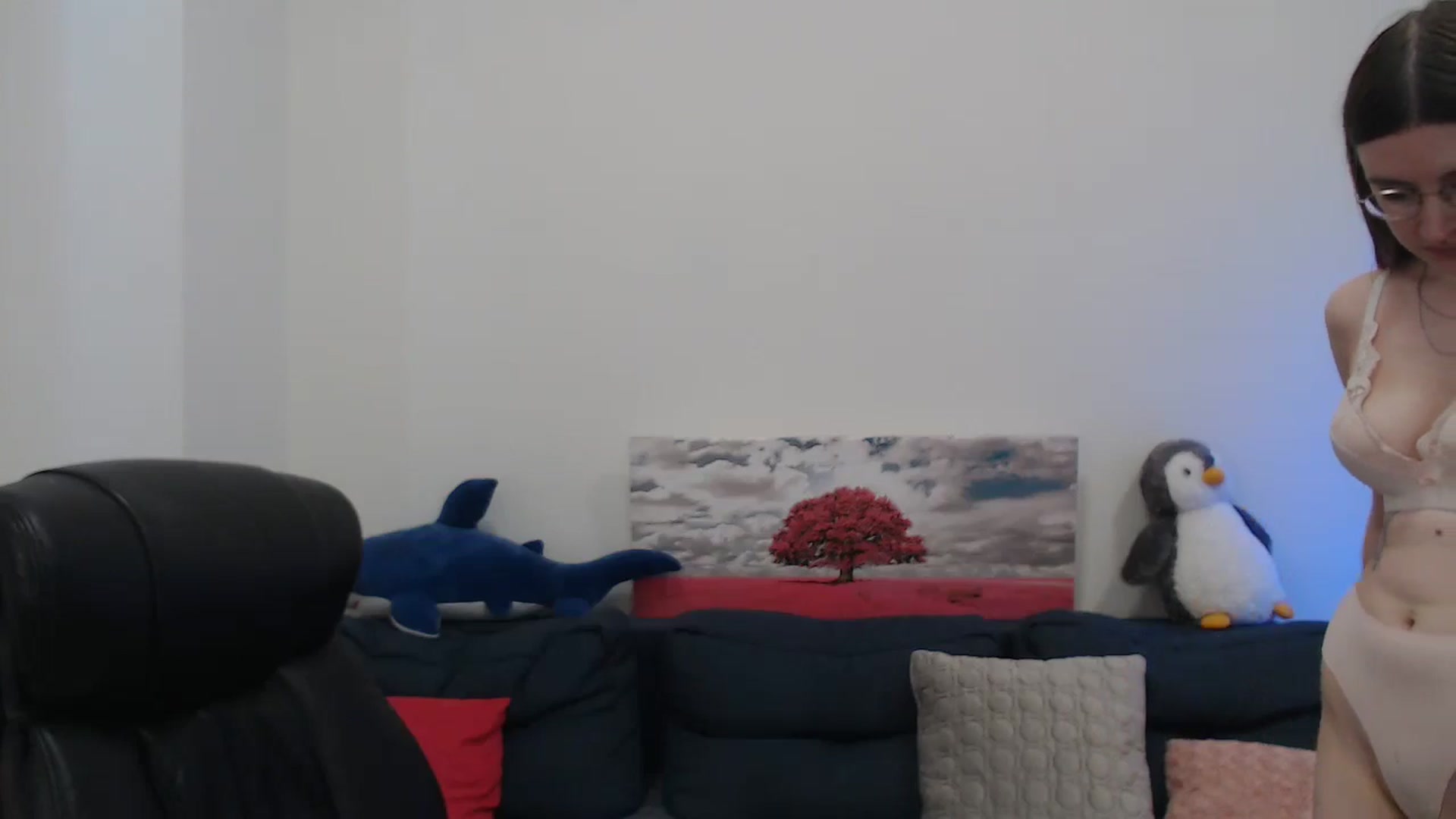 Gallery image thumbnail from Brocard's myfreecams stream on, 07/20/2024, 12:43 image 2 of 20