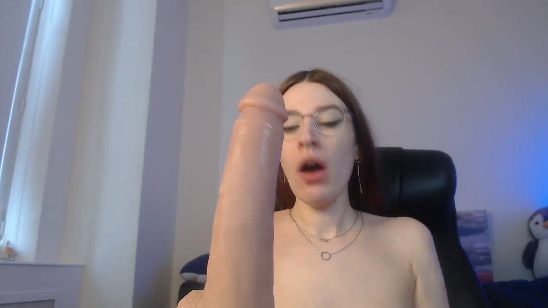 Gallery image thumbnail from Brocard's myfreecams stream on, 07/27/2024, 08:58 image 6 of 20