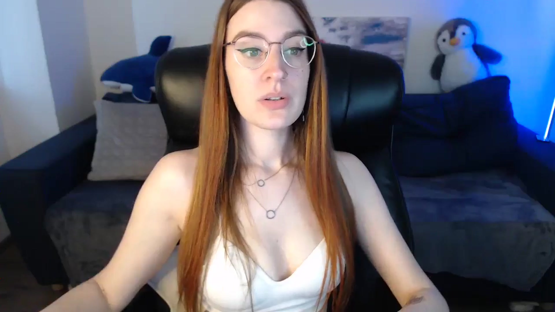 Gallery image thumbnail from Brocard's myfreecams stream on, 07/31/2024, 10:00 image 15 of 20