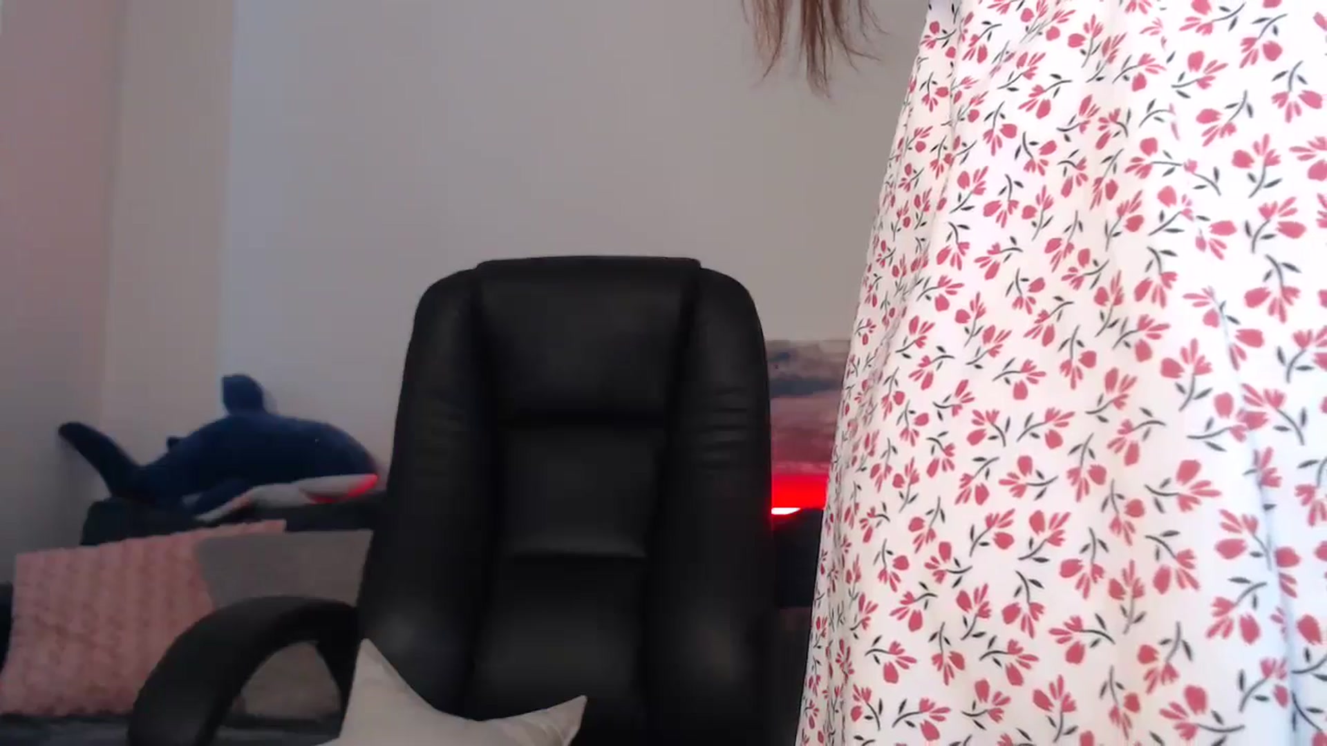 Gallery image thumbnail from Brocard's myfreecams stream on, 08/20/2024, 09:23 image 5 of 20