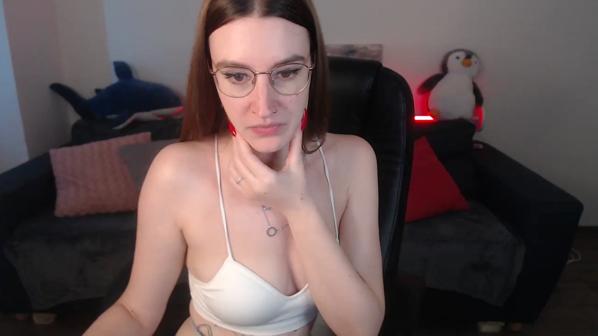 Gallery image thumbnail from Brocard's myfreecams stream on, 08/24/2024, 11:11 image 16 of 20