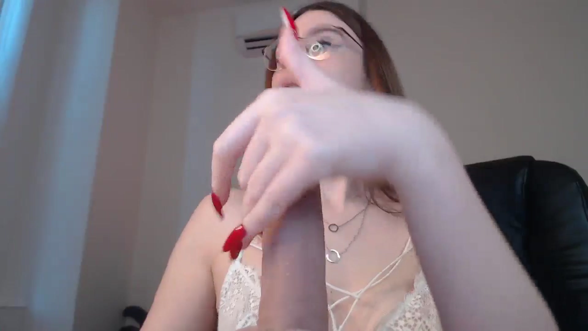 Gallery image thumbnail from Brocard's myfreecams stream on, 08/25/2024, 13:17 image 6 of 20