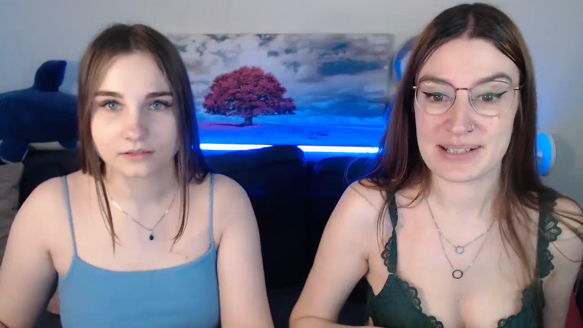 Gallery image thumbnail from Brocard's myfreecams stream on, 08/28/2024, 12:20 image 13 of 20