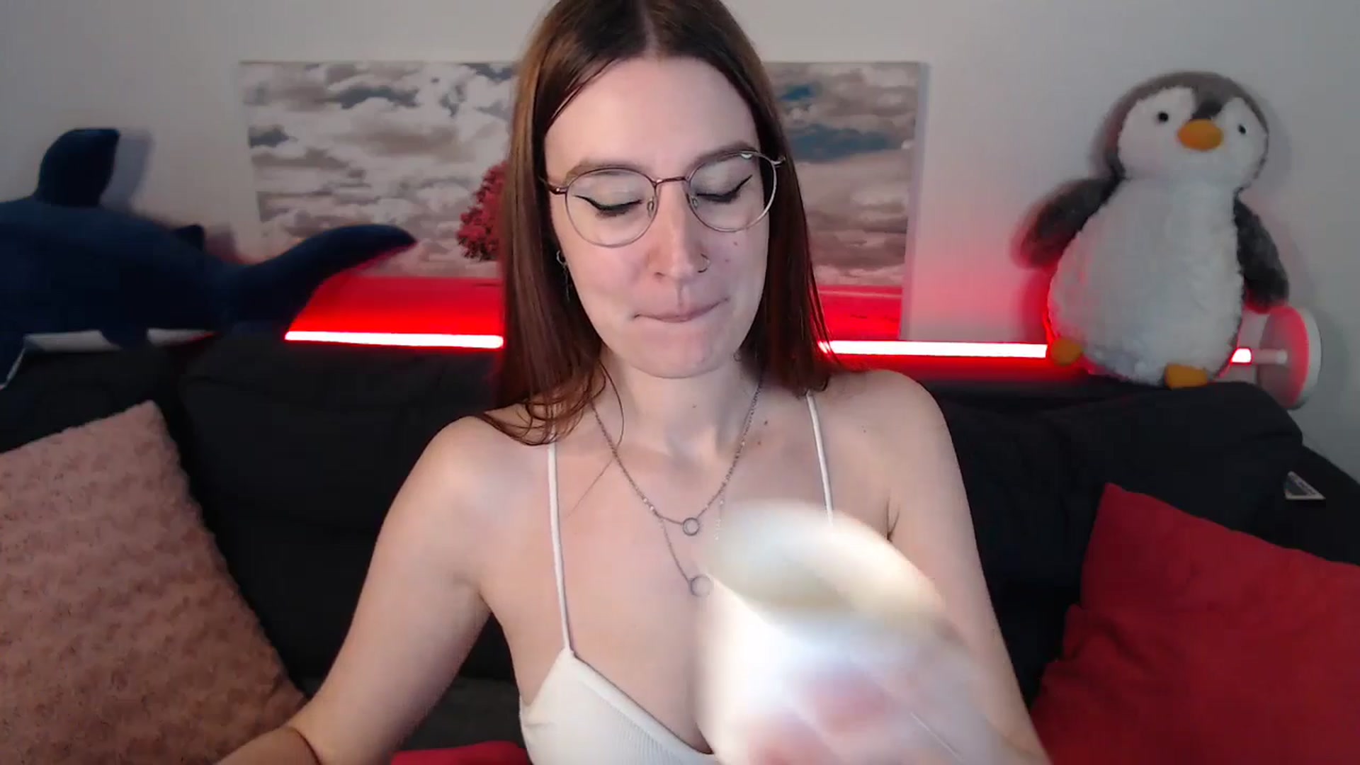 Gallery image thumbnail from Brocard's myfreecams stream on, 08/31/2024, 13:57 image 12 of 20