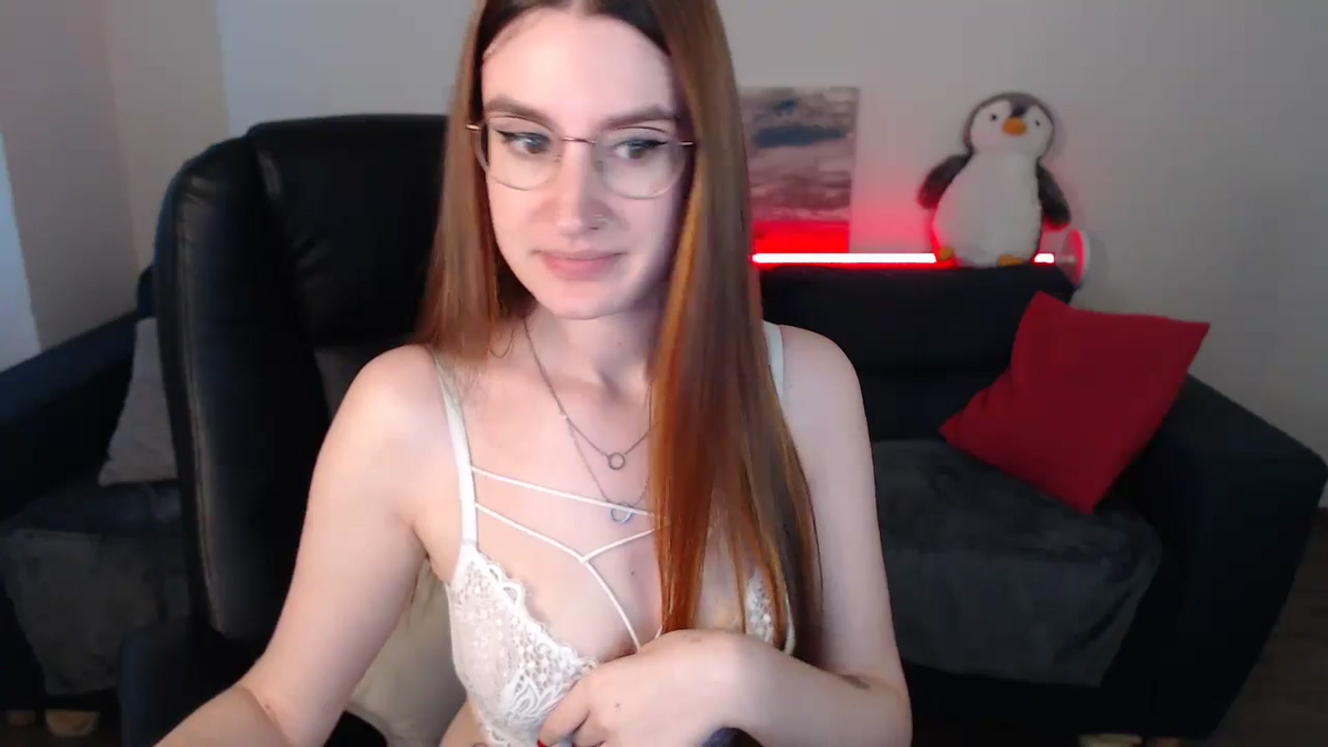 Gallery image thumbnail from Brocard's myfreecams stream on, 09/02/2024, 11:44 image 5 of 20