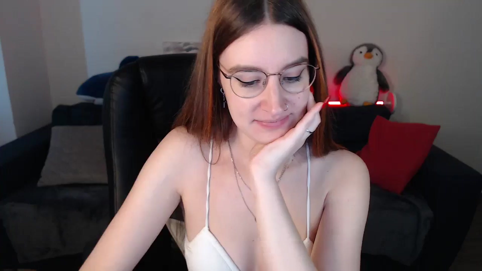 Gallery image thumbnail from Brocard's myfreecams stream on, 09/03/2024, 08:40 image 19 of 20
