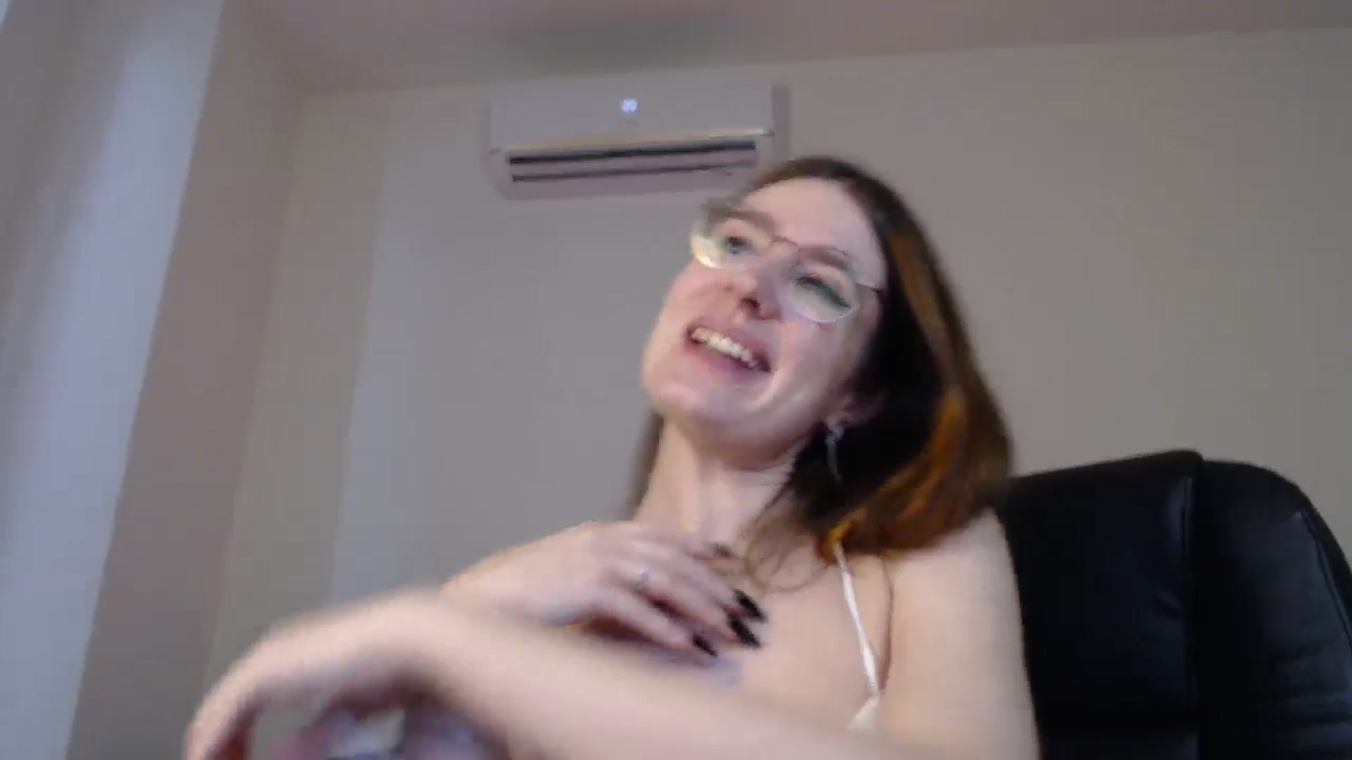 Gallery image thumbnail from Brocard's myfreecams stream on, 09/03/2024, 12:42 image 18 of 20