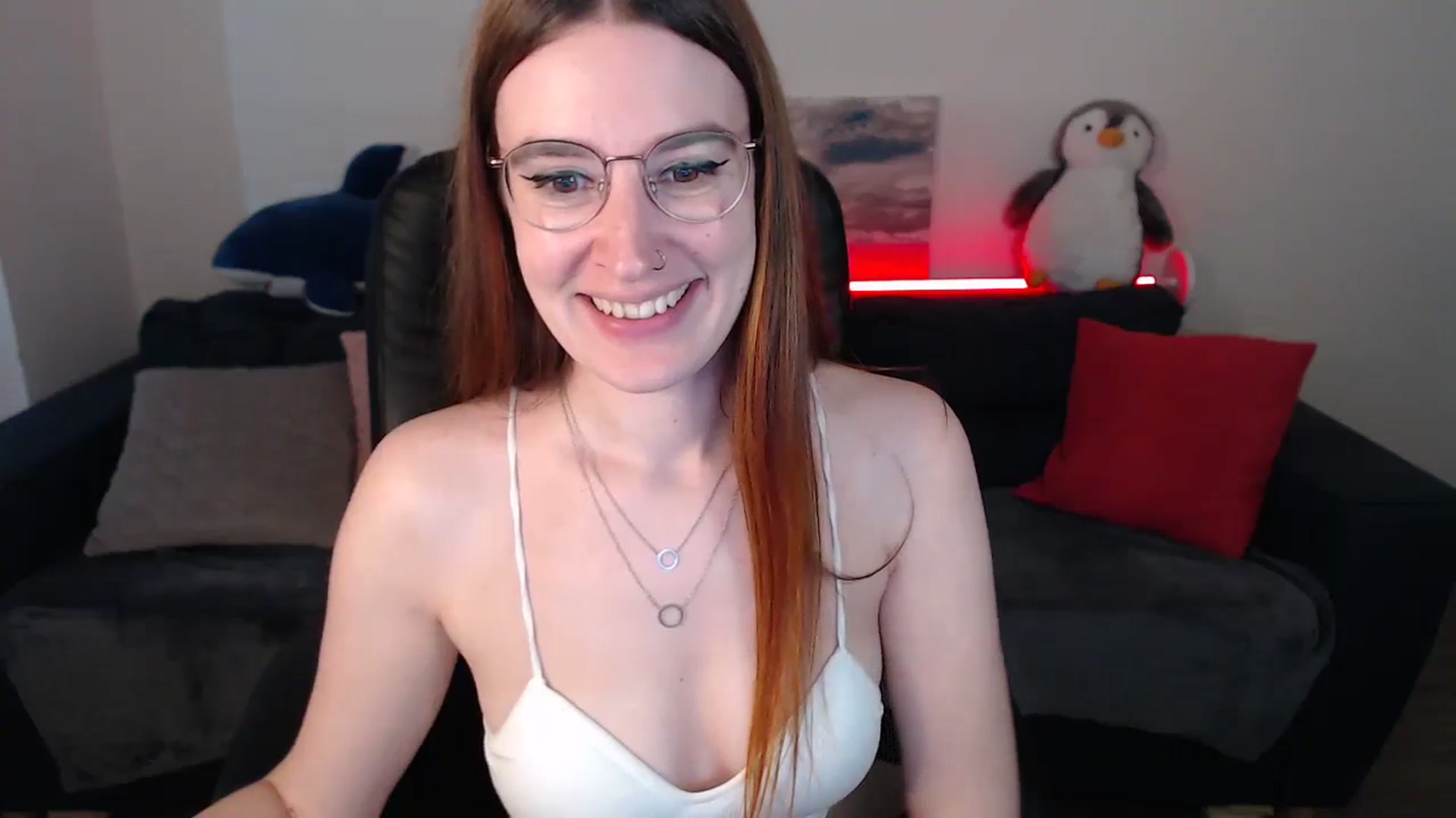 Gallery image thumbnail from Brocard's myfreecams stream on, 09/03/2024, 13:53 image 4 of 20