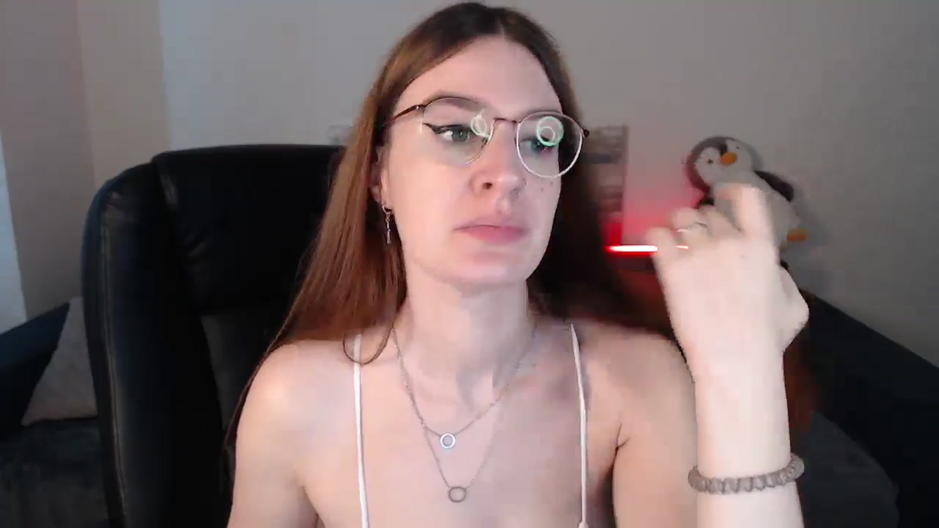 Gallery image thumbnail from Brocard's myfreecams stream on, 09/11/2024, 08:51 image 9 of 20