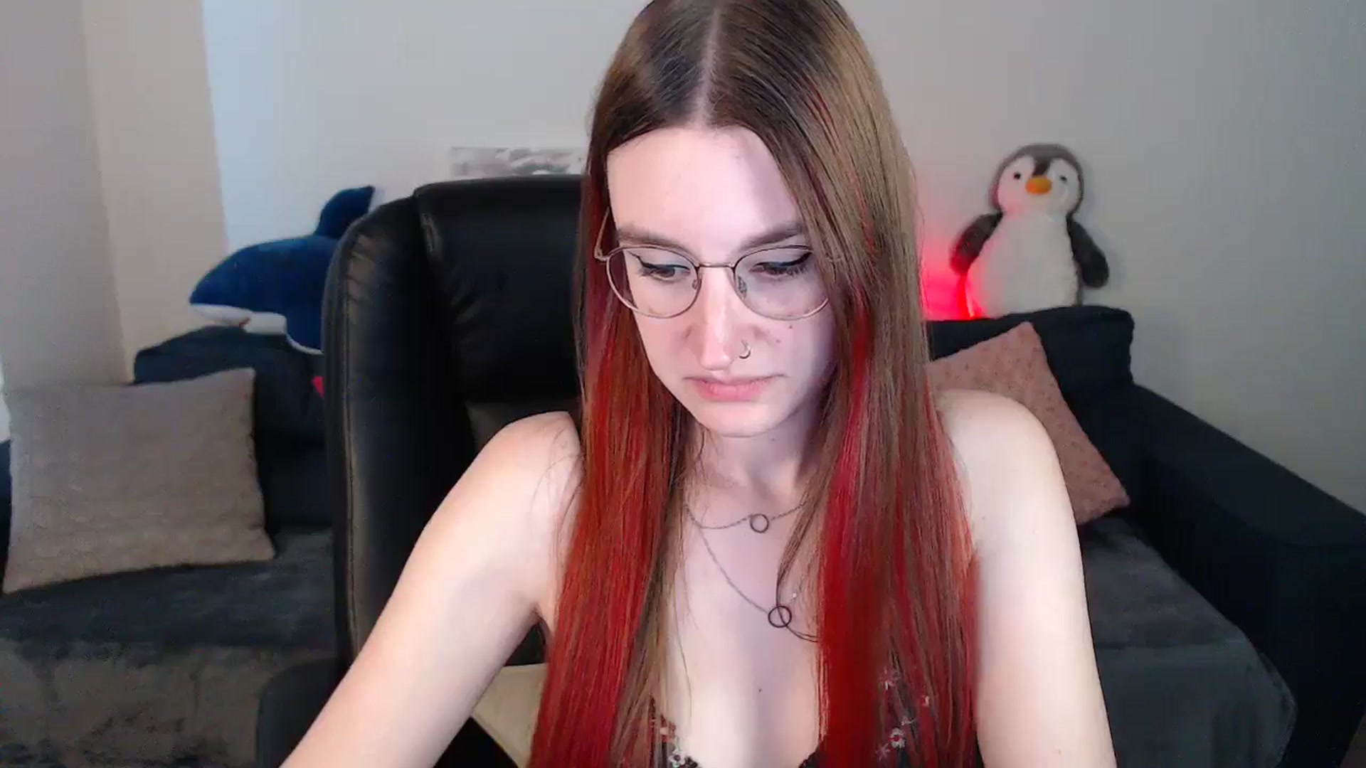Gallery image thumbnail from Brocard's myfreecams stream on, 09/21/2024, 10:54 image 2 of 20