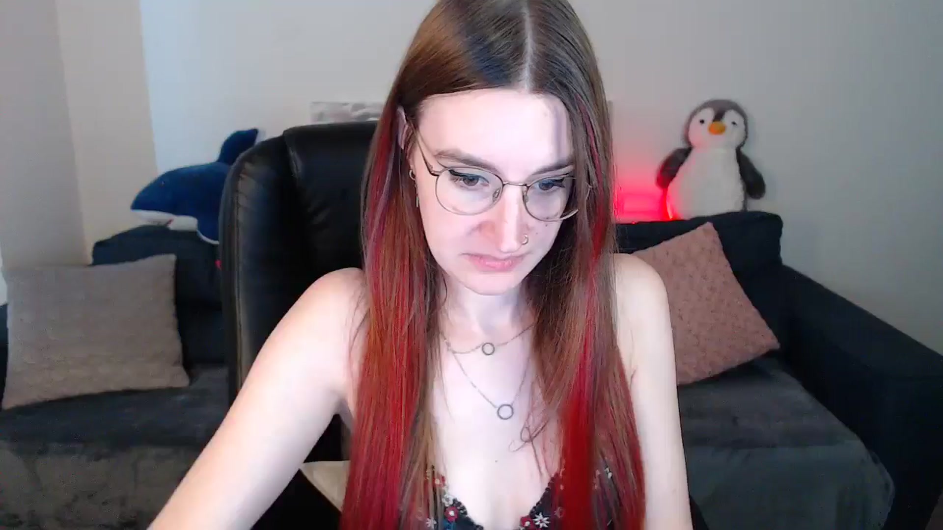 Gallery image thumbnail from Brocard's myfreecams stream on, 09/21/2024, 10:54 image 1 of 20