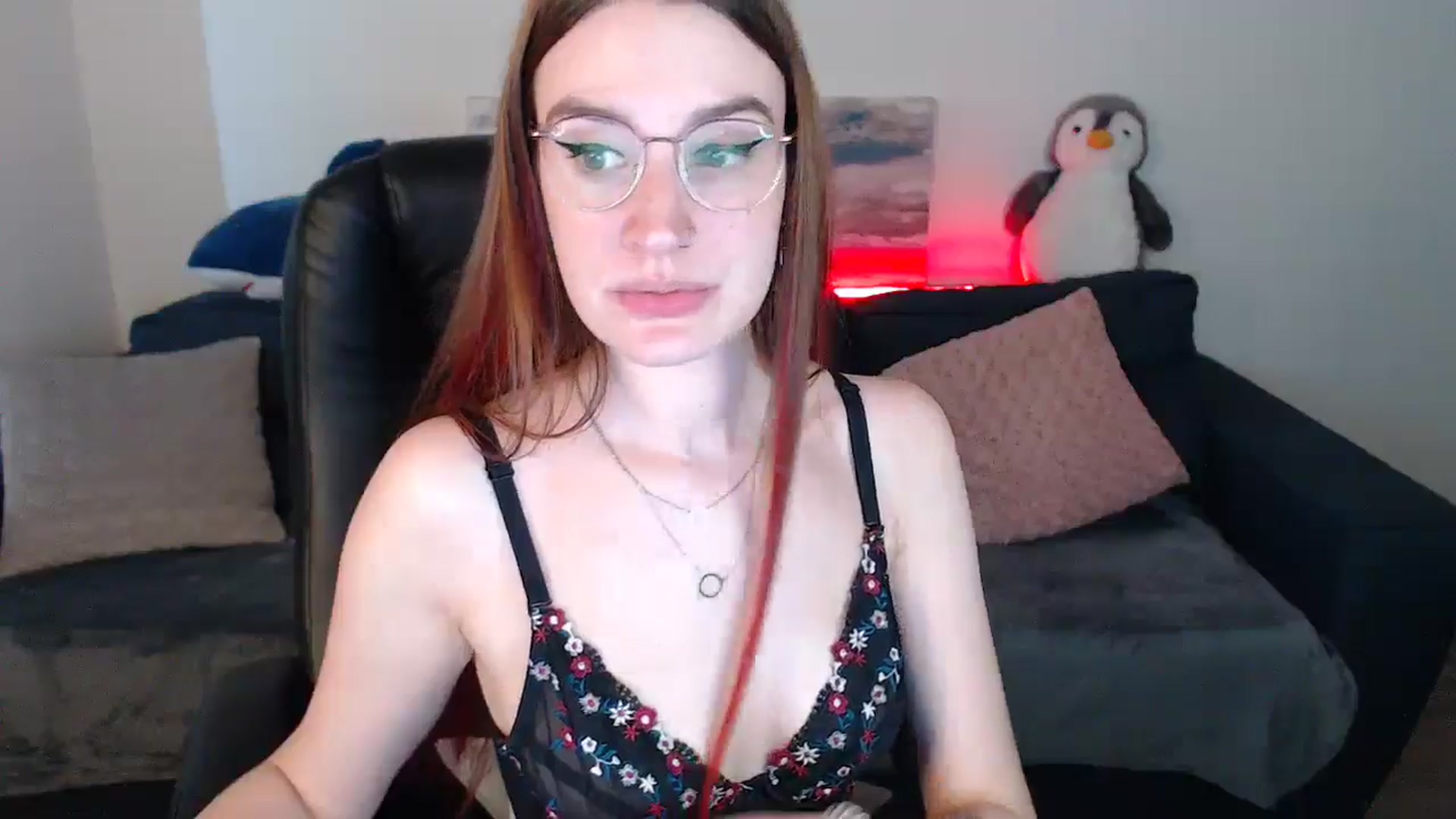 Gallery image thumbnail from Brocard's myfreecams stream on, 09/21/2024, 13:50 image 16 of 20