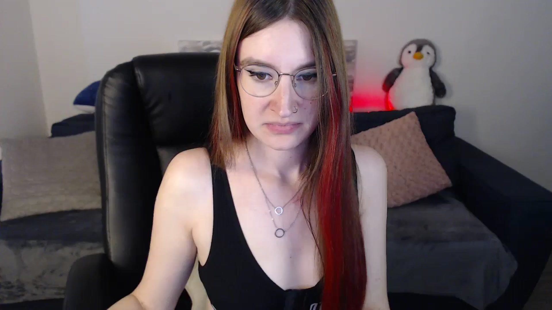Gallery image thumbnail from Brocard's myfreecams stream on, 09/22/2024, 10:32 image 6 of 20
