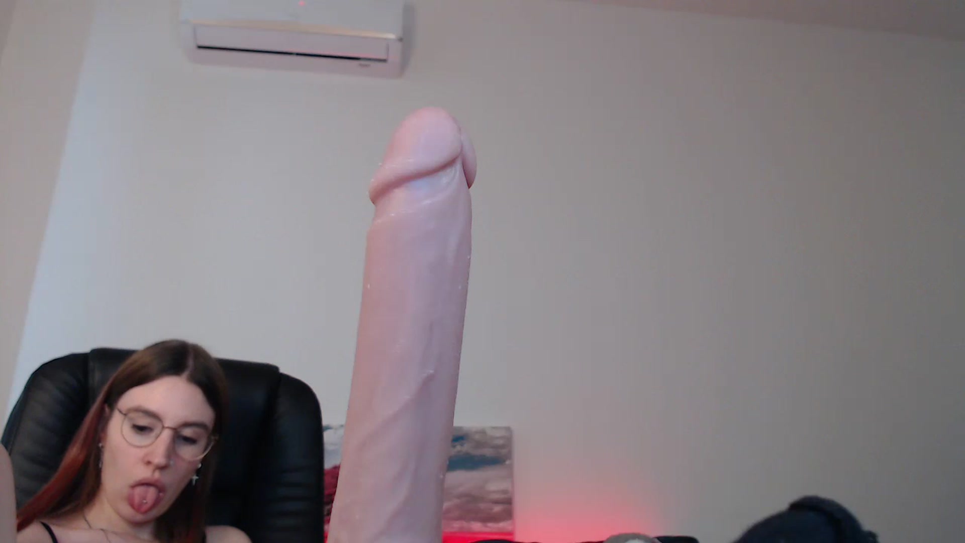 Gallery image thumbnail from Brocard's myfreecams stream on, 09/23/2024, 11:21 image 15 of 20