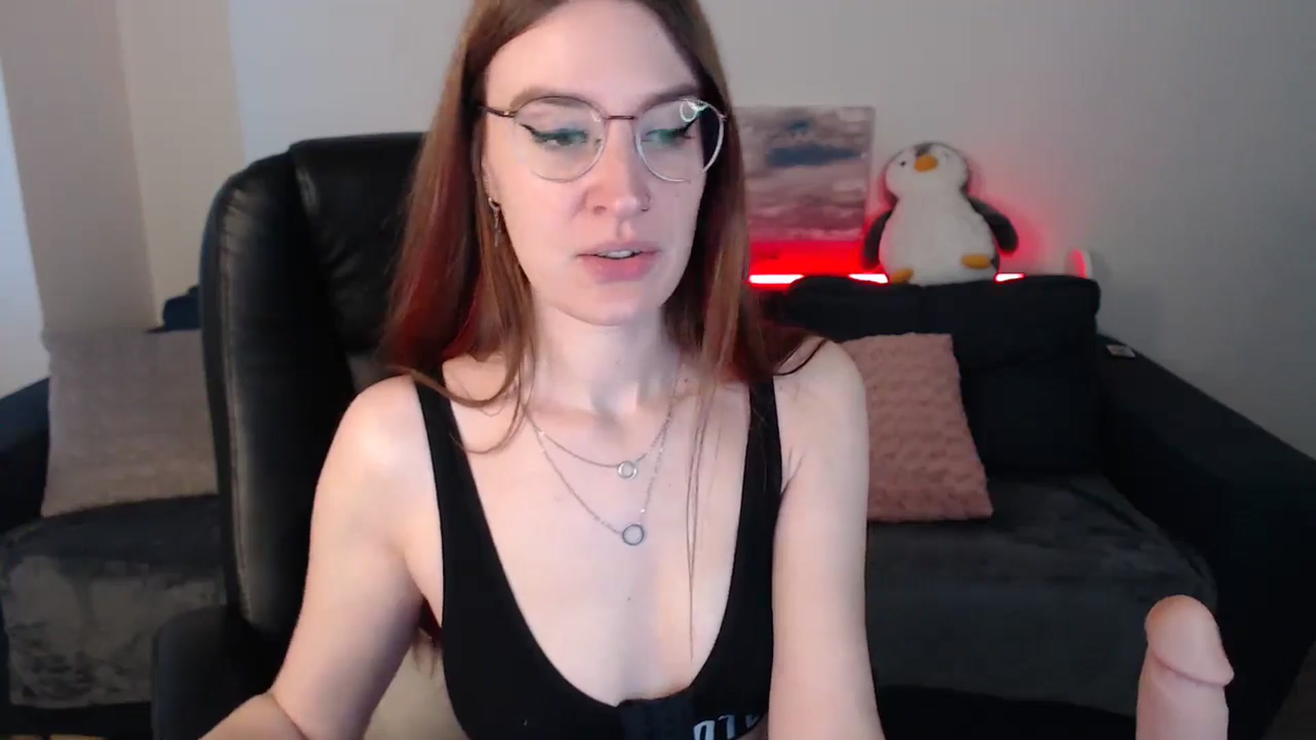 Gallery image thumbnail from Brocard's myfreecams stream on, 09/24/2024, 11:00 image 6 of 20