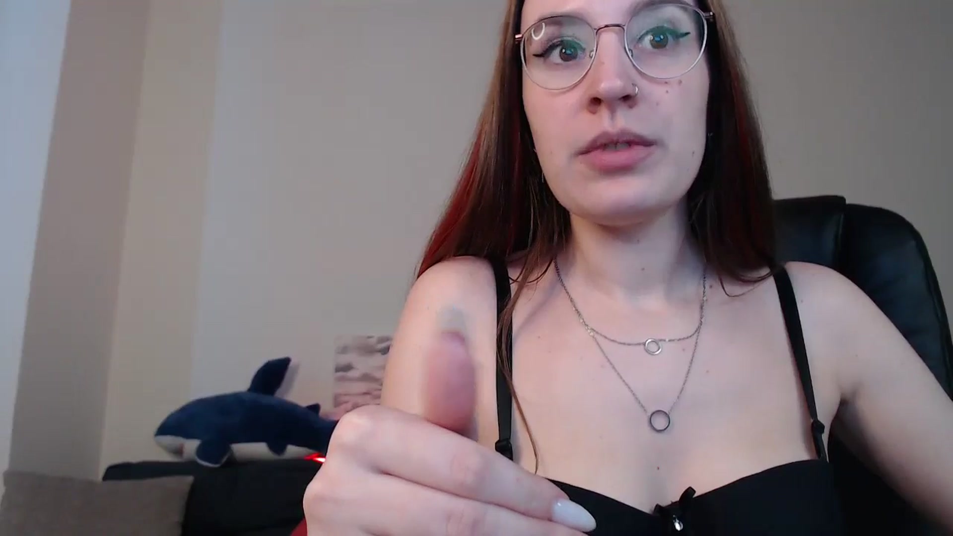 Gallery image thumbnail from Brocard's myfreecams stream on, 09/25/2024, 13:25 image 4 of 20