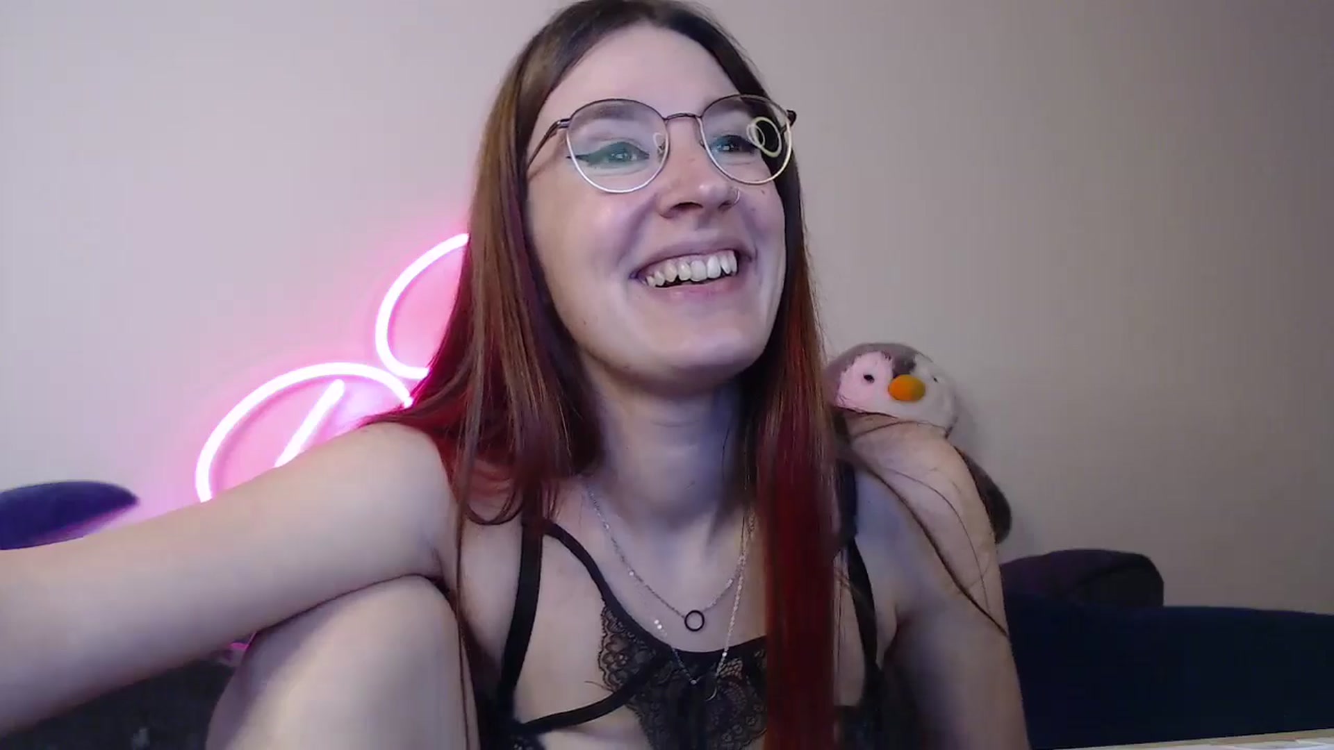 Gallery image thumbnail from Brocard's myfreecams stream on, 09/28/2024, 11:50 image 16 of 20