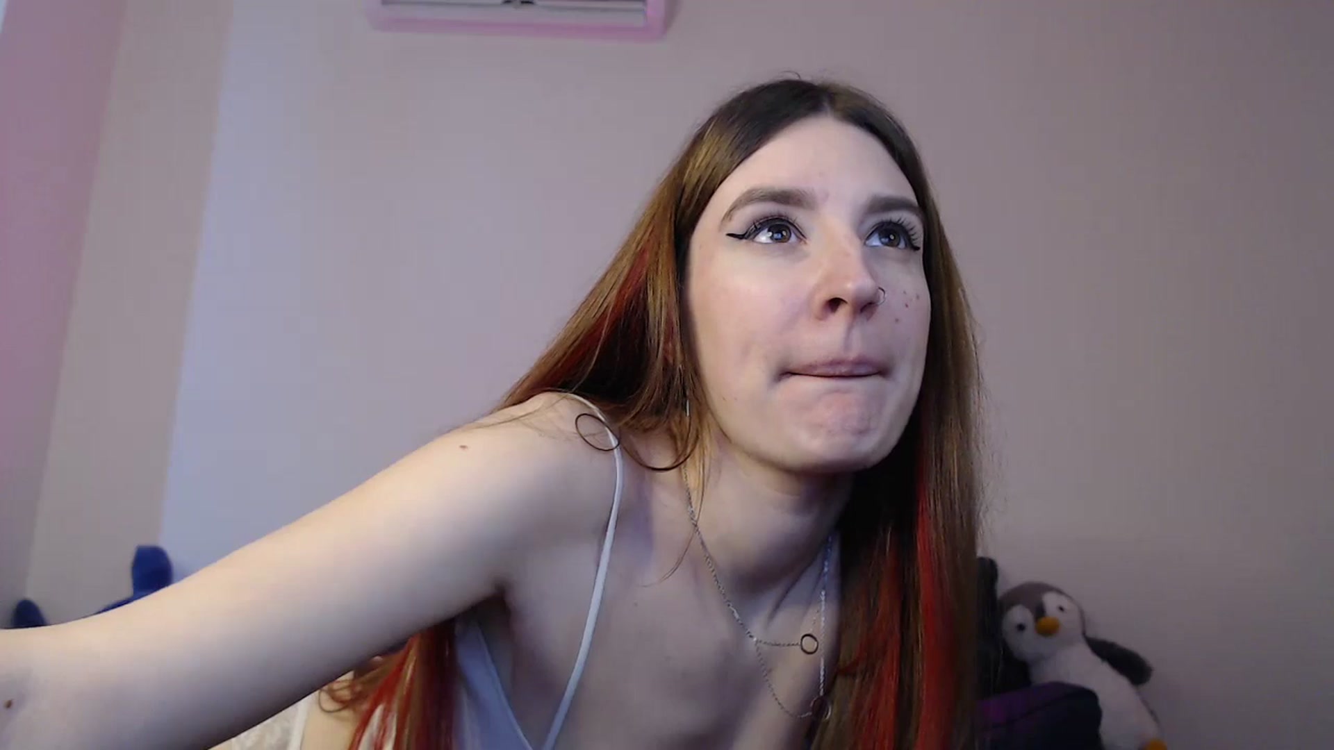 Gallery image thumbnail from Brocard's myfreecams stream on, 10/27/2024, 10:25 image 4 of 20