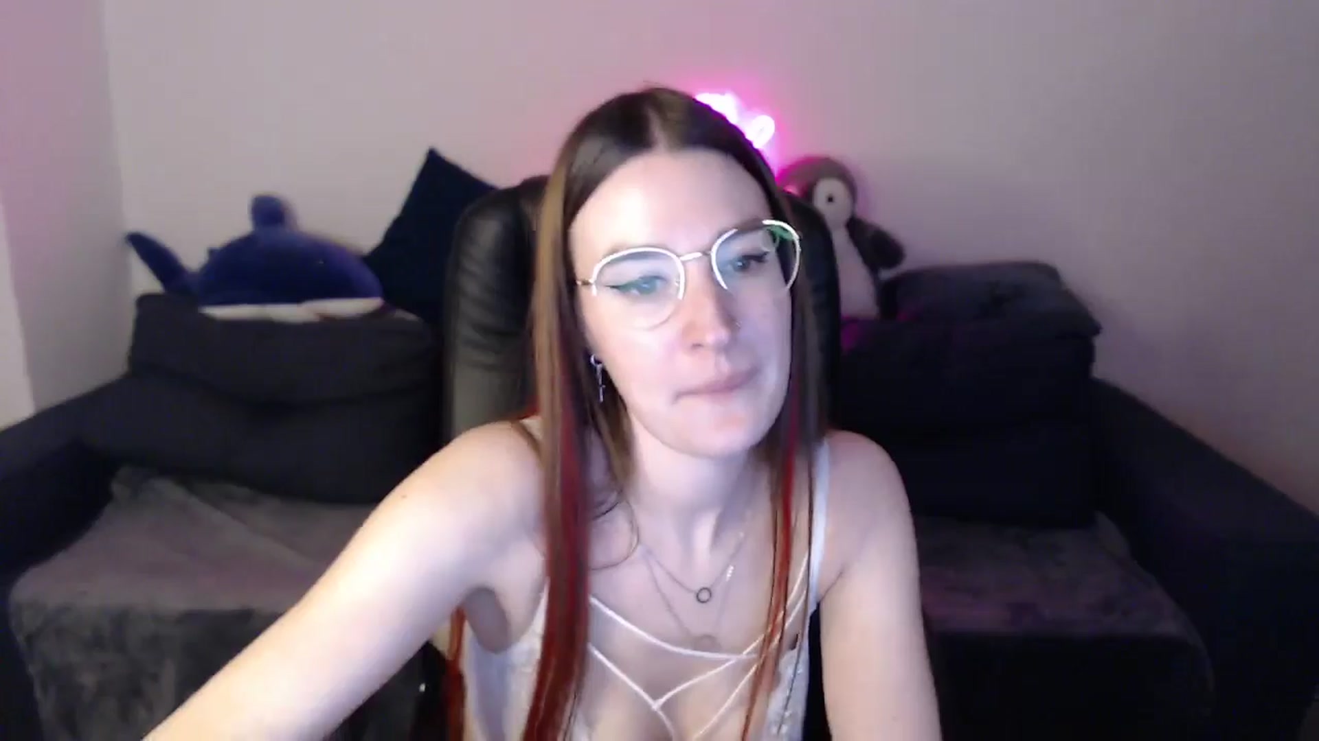 Gallery image thumbnail from Brocard's myfreecams stream on, 11/10/2024, 14:54 image 6 of 20