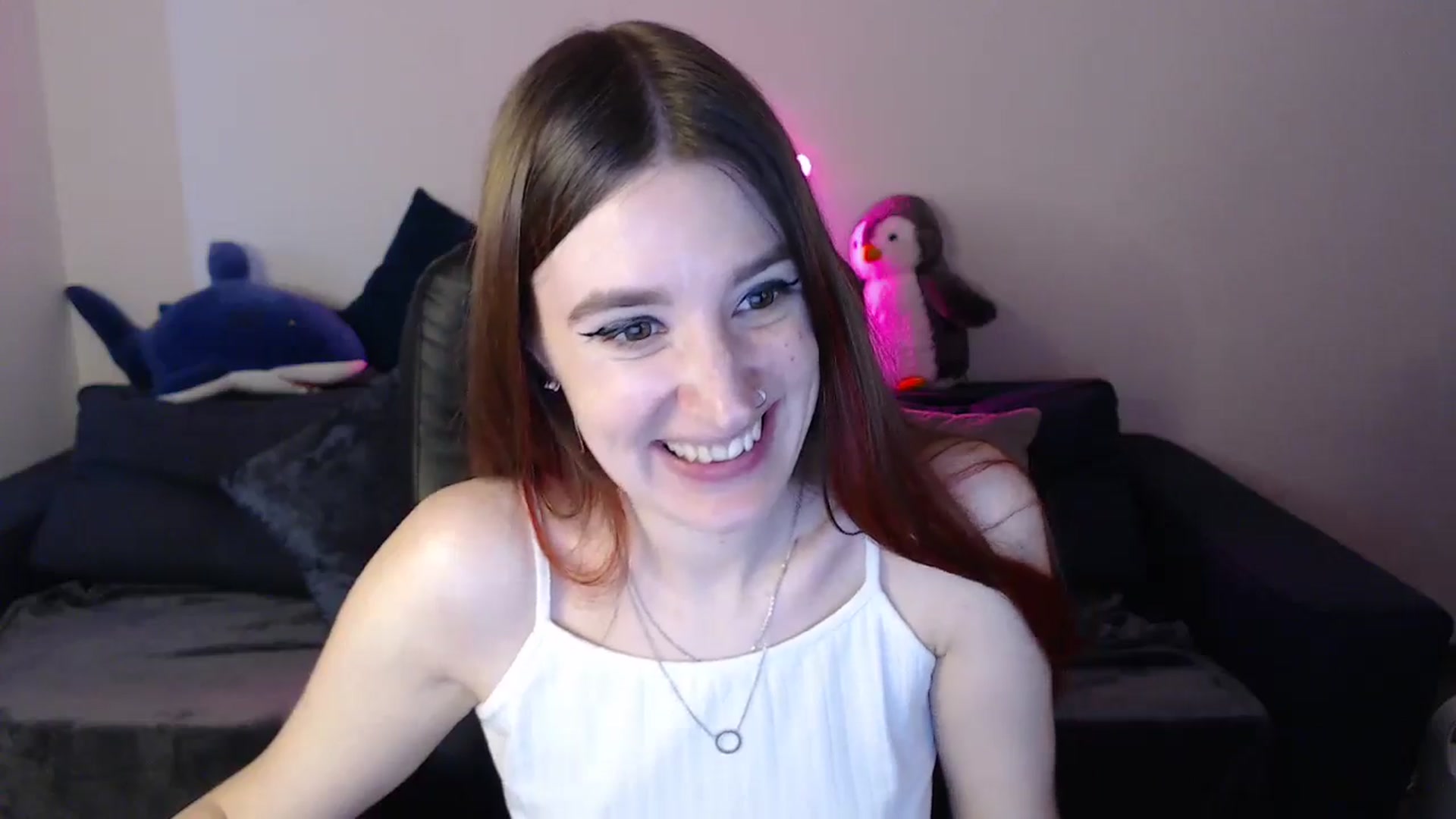 Gallery image thumbnail from Brocard's myfreecams stream on, 11/15/2024, 14:11 image 2 of 20