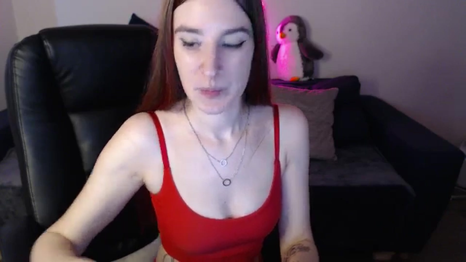 Gallery image thumbnail from Brocard's myfreecams stream on, 11/16/2024, 13:35 image 4 of 20