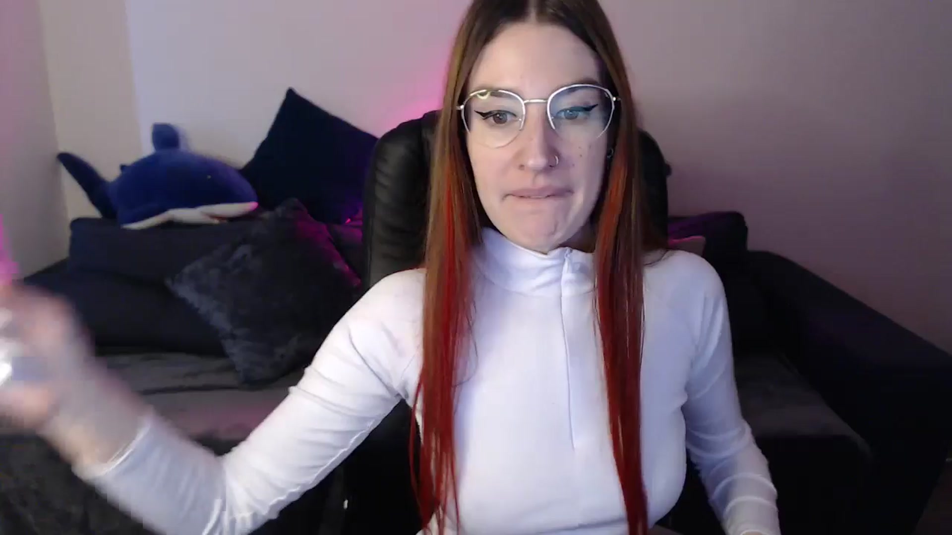 Gallery image thumbnail from Brocard's myfreecams stream on, 11/17/2024, 10:16 image 19 of 20