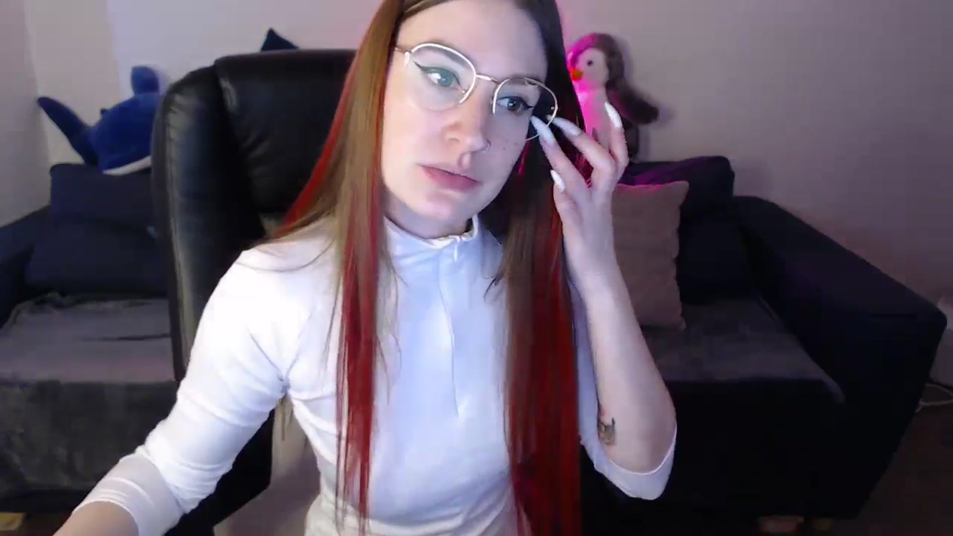 Gallery image thumbnail from Brocard's myfreecams stream on, 11/17/2024, 12:47 image 12 of 20