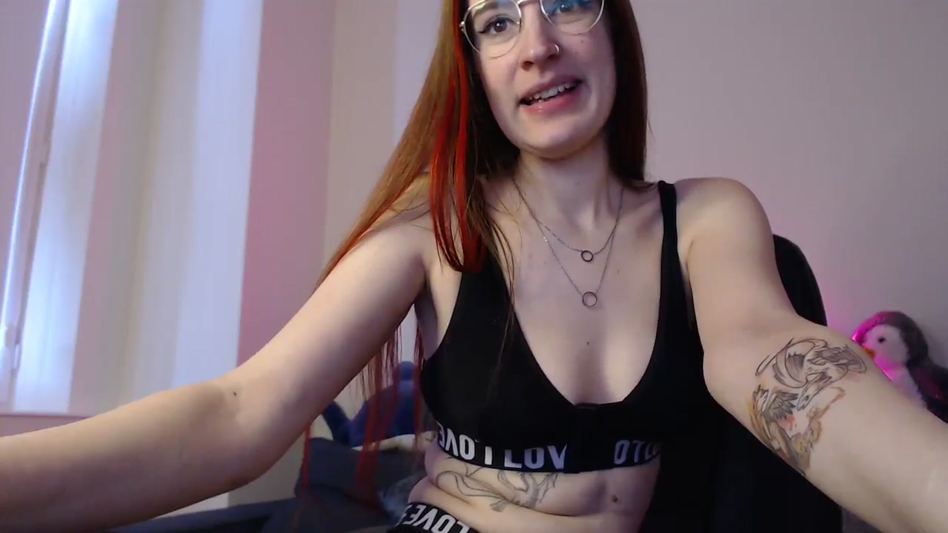 Gallery image thumbnail from Brocard's myfreecams stream on, 11/18/2024, 10:01 image 7 of 20