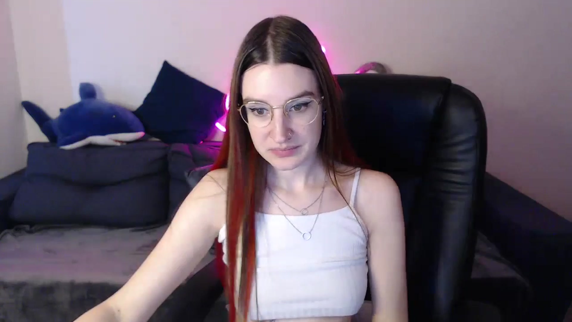 Gallery image thumbnail from Brocard's myfreecams stream on, 11/18/2024, 12:19 image 10 of 20