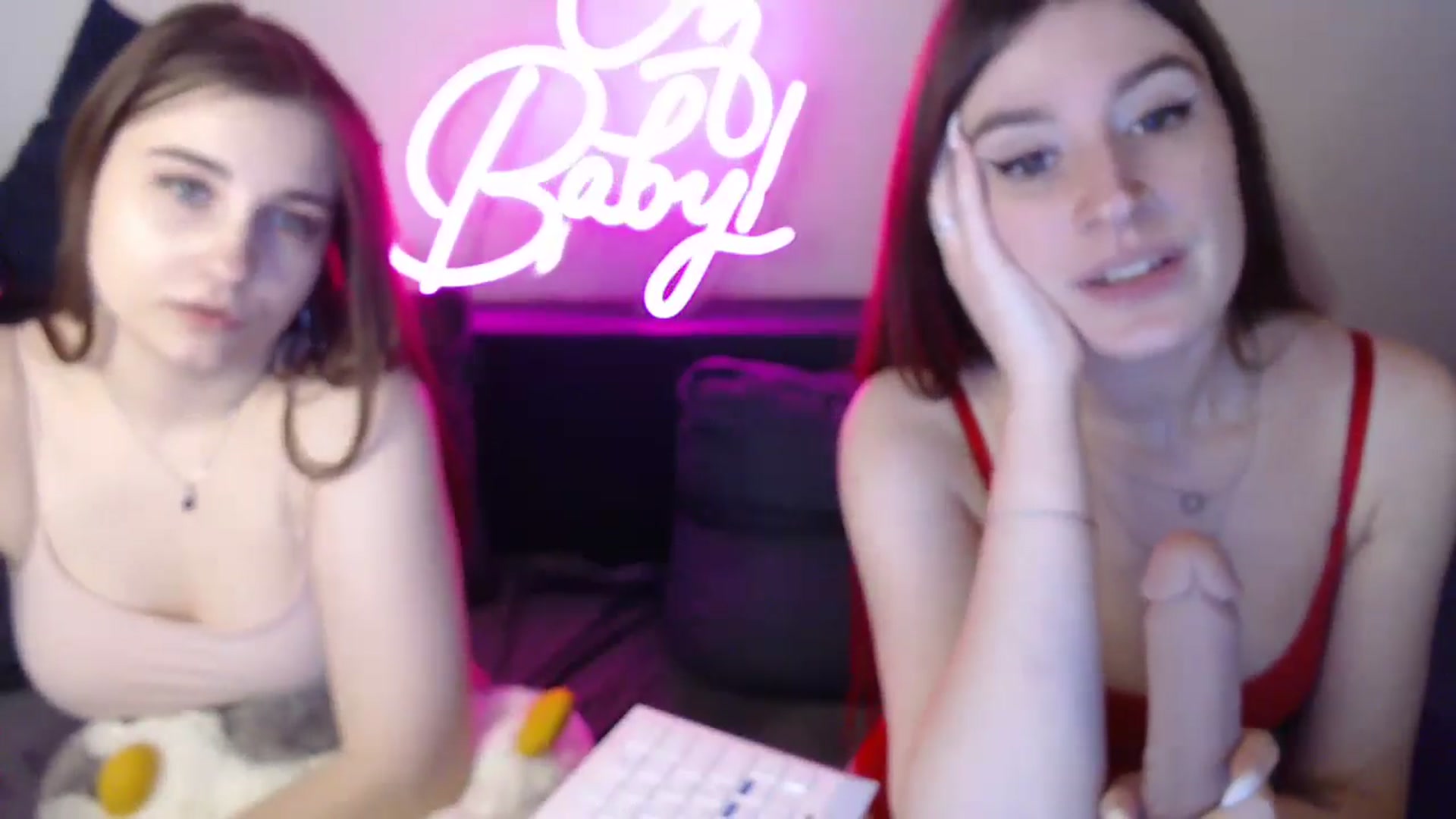 Gallery image thumbnail from Brocard's myfreecams stream on, 11/19/2024, 12:44 image 14 of 20