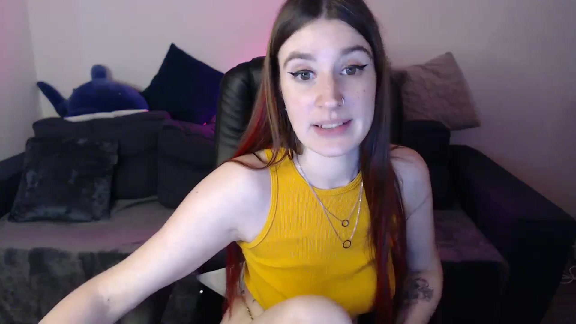 Gallery image thumbnail from Brocard's myfreecams stream on, 11/20/2024, 13:32 image 19 of 20