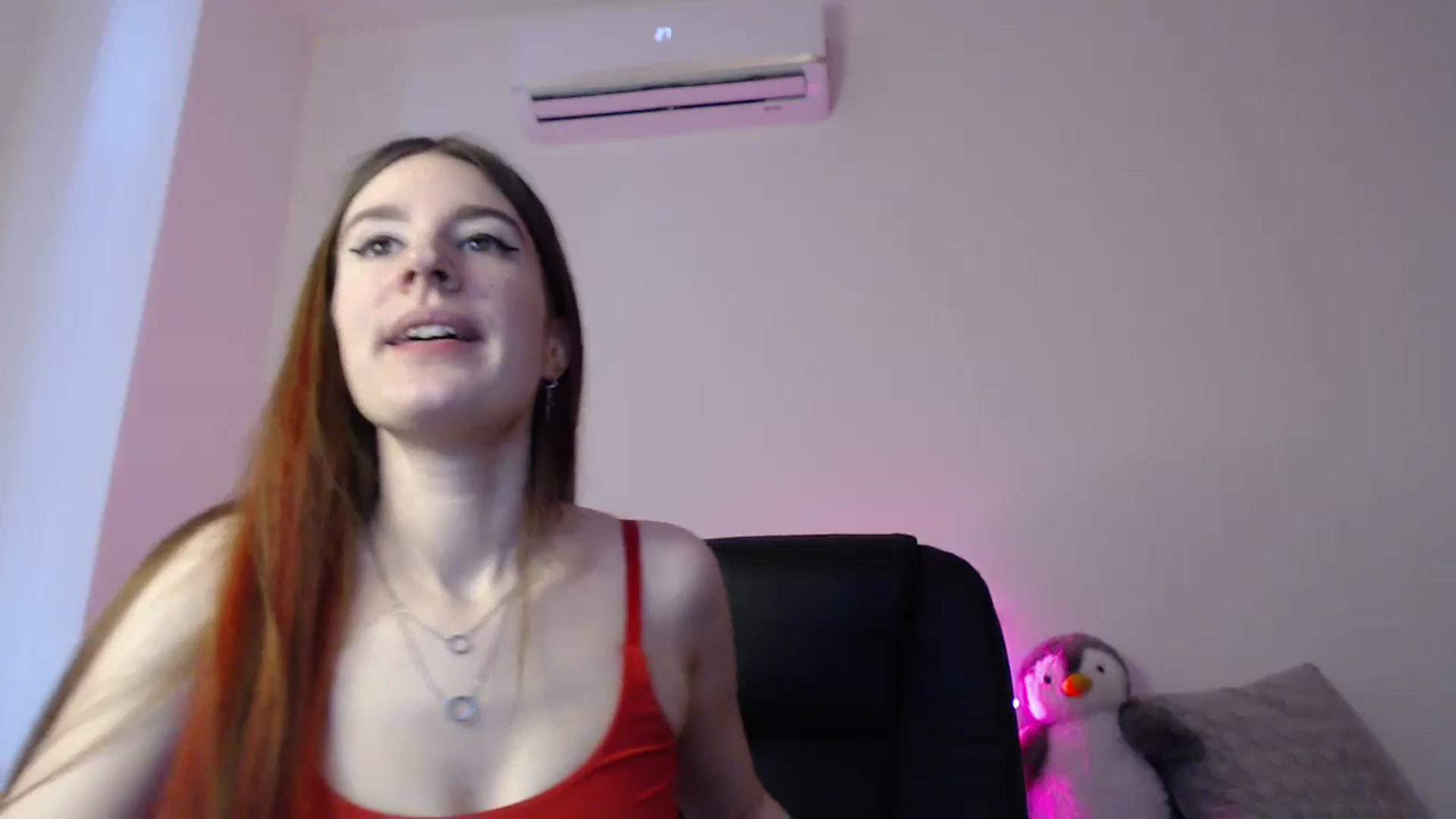 Gallery image thumbnail from Brocard's myfreecams stream on, 11/25/2024, 10:49 image 6 of 20