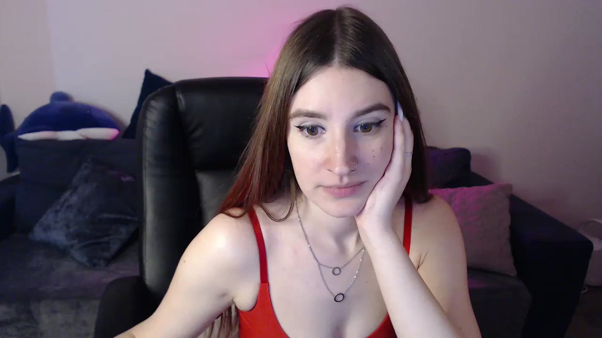 Gallery image thumbnail from Brocard's myfreecams stream on, 12/06/2024, 10:42 image 17 of 20