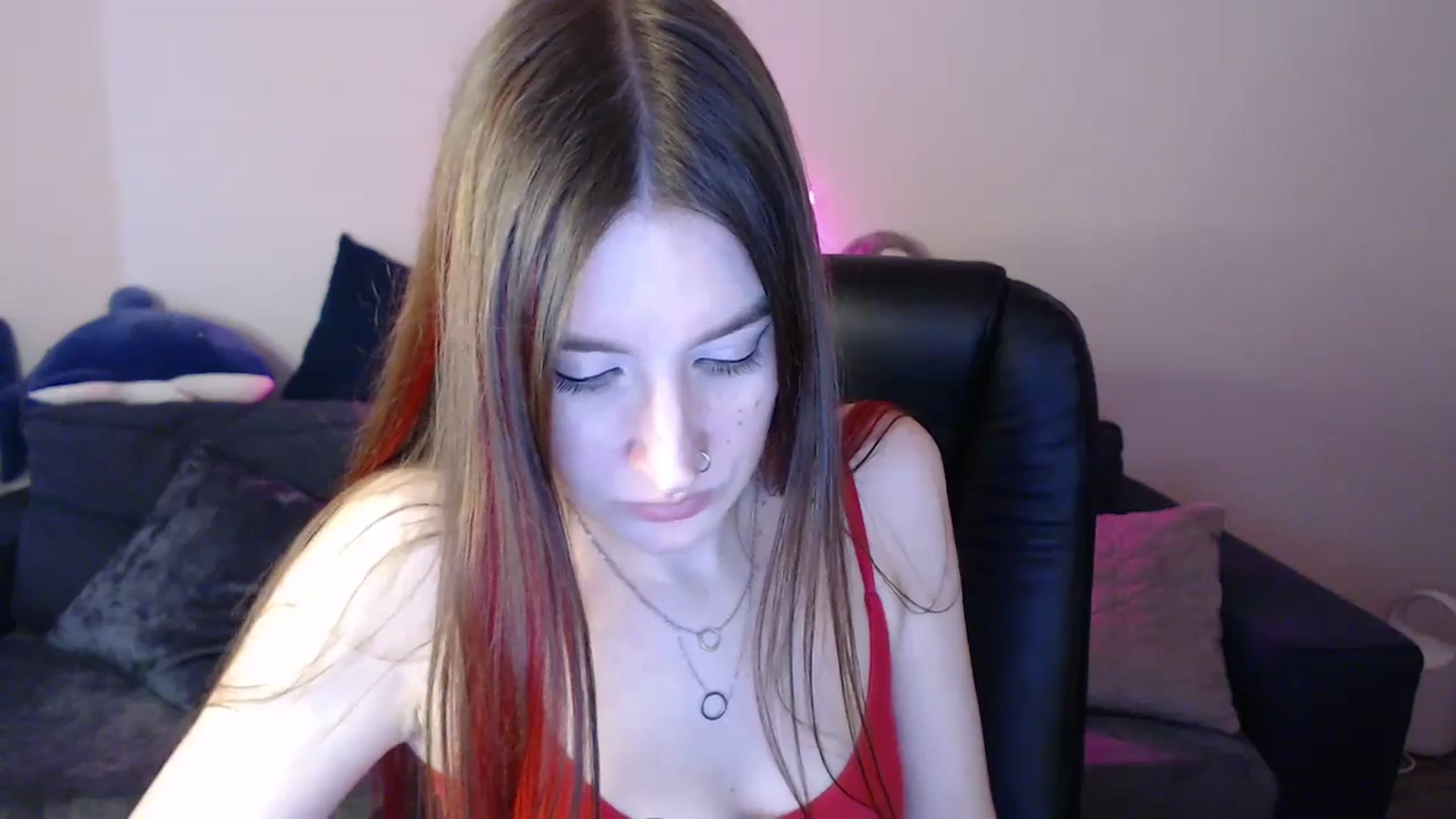 Gallery image thumbnail from Brocard's myfreecams stream on, 12/06/2024, 11:07 image 17 of 20