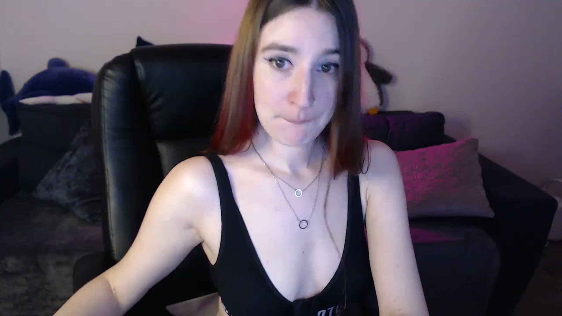 Gallery image thumbnail from Brocard's myfreecams stream on, 12/07/2024, 12:57 image 18 of 20