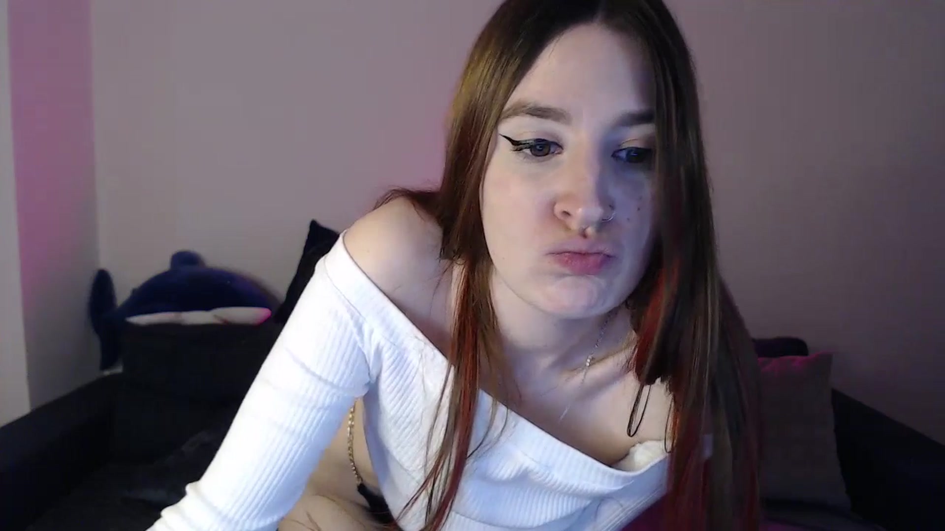 Gallery image thumbnail from Brocard's myfreecams stream on, 12/09/2024, 10:18 image 10 of 20