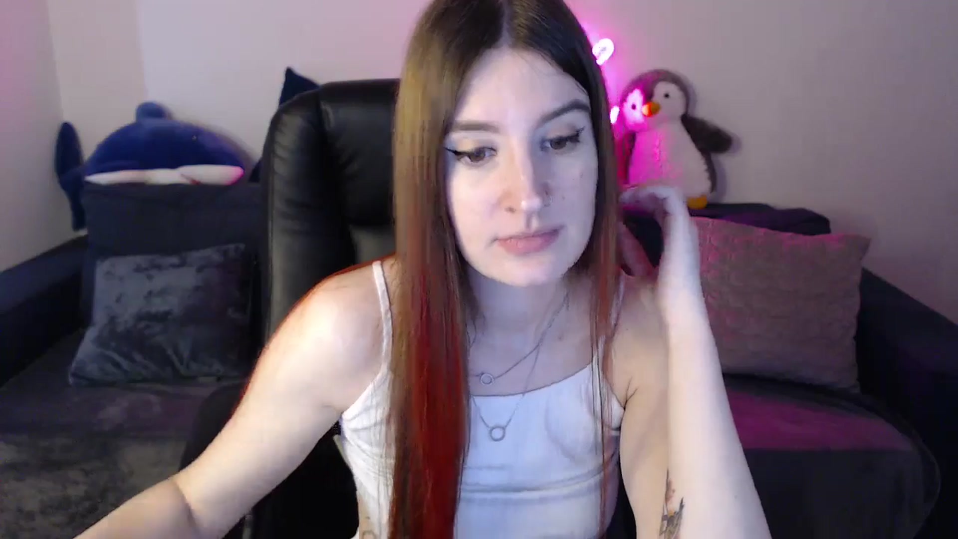 Gallery image thumbnail from Brocard's myfreecams stream on, 12/10/2024, 09:37 image 20 of 20