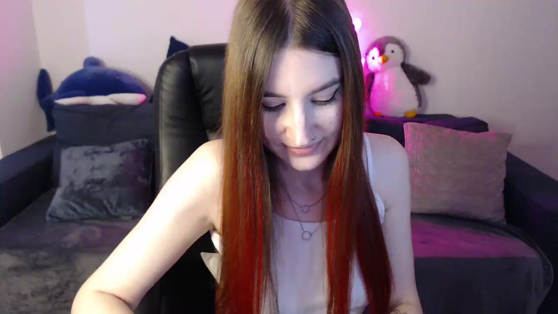 Gallery image thumbnail from Brocard's myfreecams stream on, 12/10/2024, 09:37 image 2 of 20
