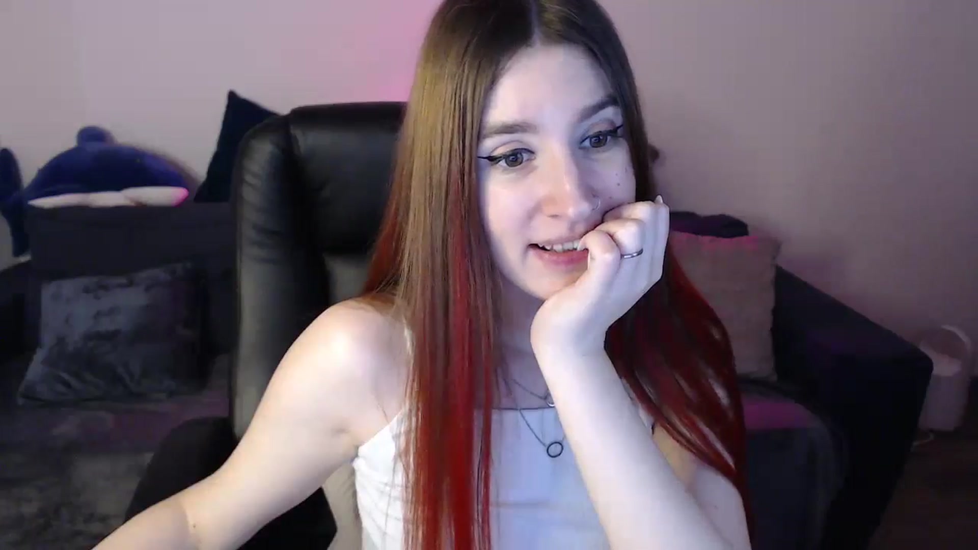 Gallery image thumbnail from Brocard's myfreecams stream on, 12/10/2024, 11:19 image 2 of 20