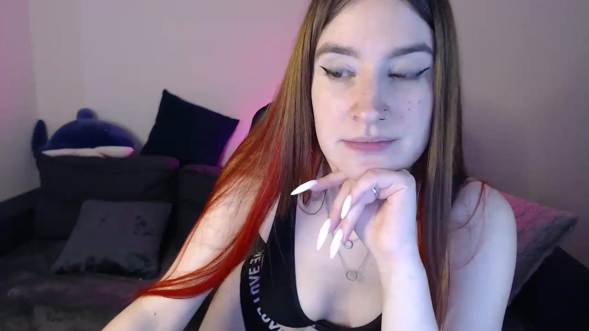 Gallery image thumbnail from Brocard's myfreecams stream on, 12/15/2024, 13:07 image 17 of 20