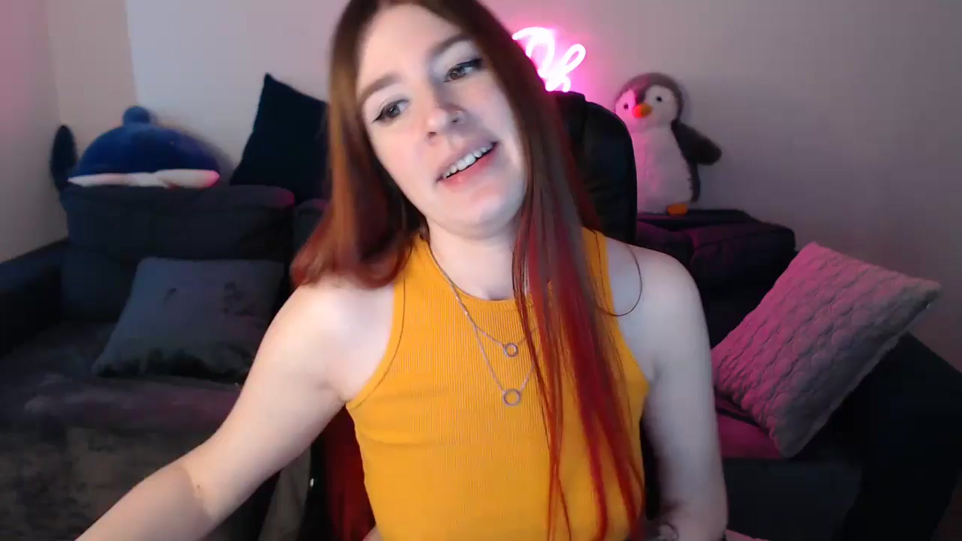 Gallery image thumbnail from Brocard's myfreecams stream on, 12/16/2024, 09:52 image 11 of 20