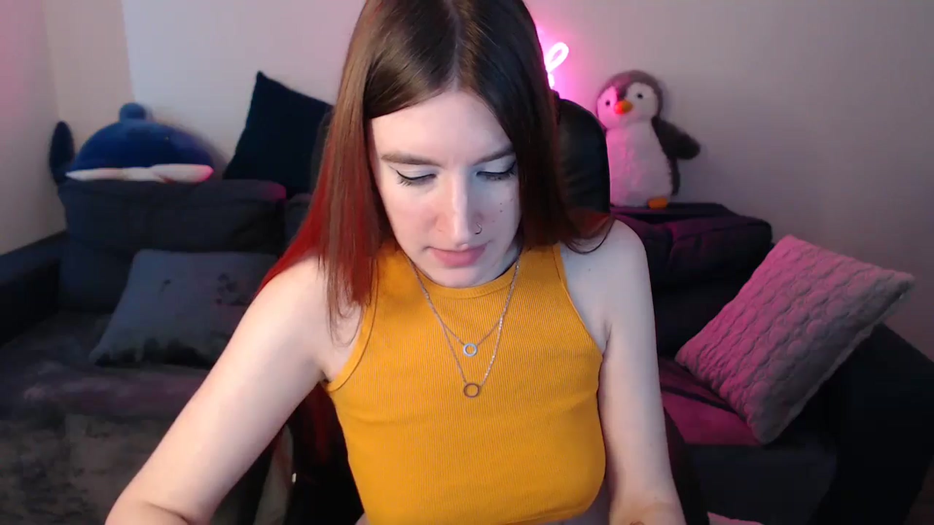 Gallery image thumbnail from Brocard's myfreecams stream on, 12/16/2024, 09:52 image 14 of 20