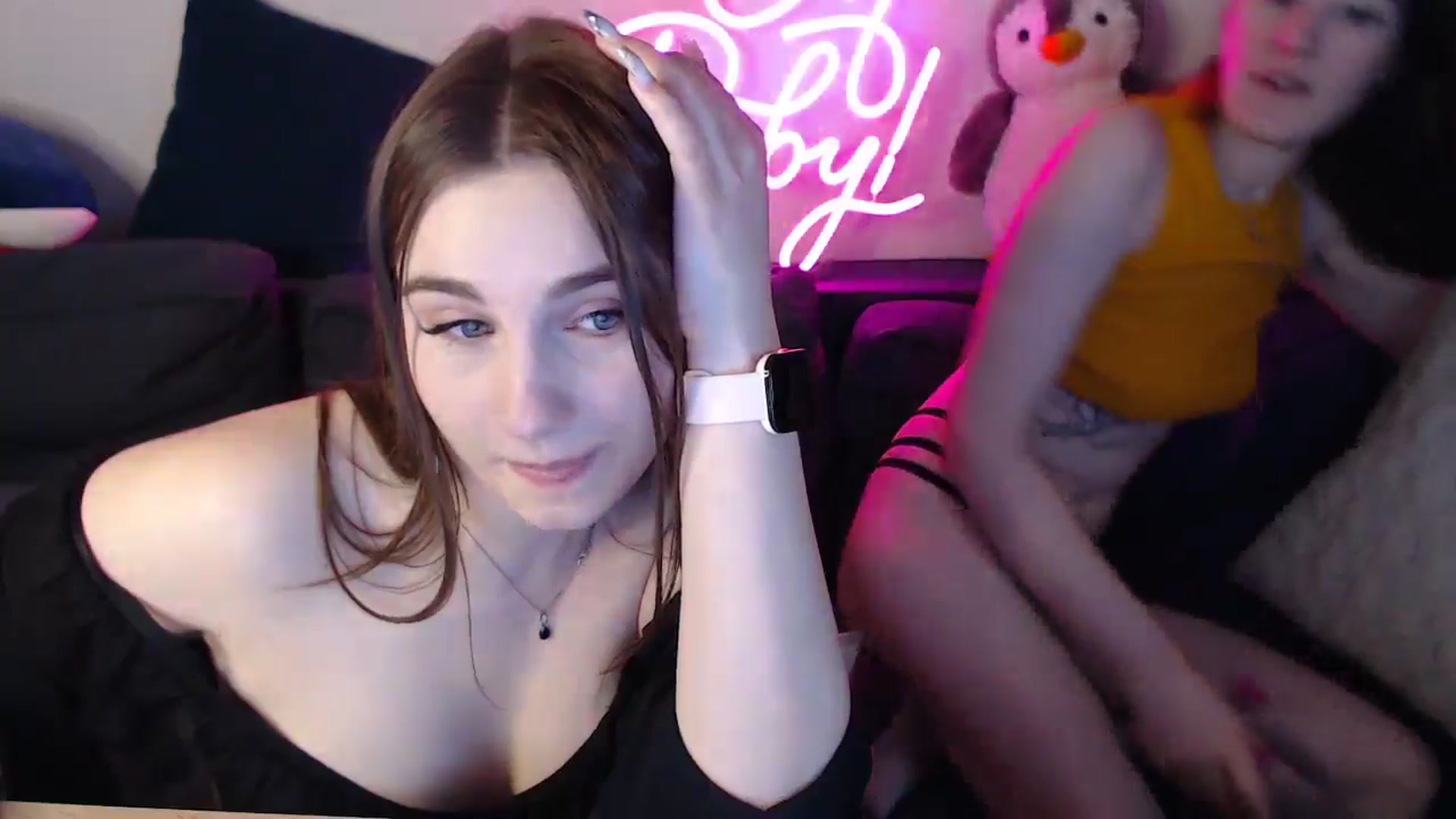 Gallery image thumbnail from Brocard's myfreecams stream on, 12/16/2024, 11:44 image 19 of 20